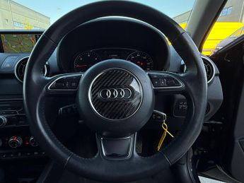 Audi A1 1.6 TDI Sport S Tronic Euro 6 (s/s) 3dr (Nav)