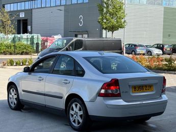 Volvo S40 1.6 S 4dr
