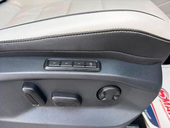 Volkswagen Tiguan 1.5 TSI EVO SEL DSG Euro 6 (s/s) 5dr