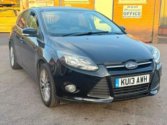 Ford Focus 1.0T EcoBoost Zetec Euro 5 (s/s) 5dr