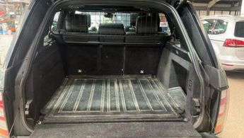 Land Rover Range Rover 4.4 SD V8 Vogue SE Auto 4WD Euro 6 (s/s) 5dr