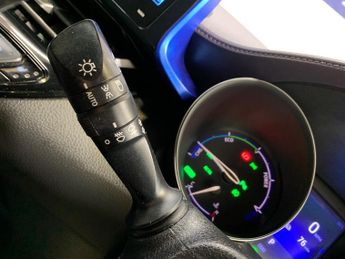 Toyota C-HR 1.8 VVT-h Dynamic CVT Euro 6 (s/s) 5dr