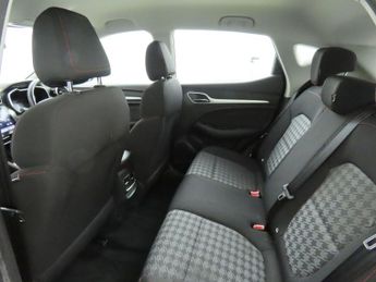 MG MG ZS 51.1kWh SE Auto 5dr
