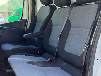 Vauxhall Vivaro 1.6 CDTi 2900 BiTurbo ecoFLEX L1 H1 Euro 5 (s/s) 5dr