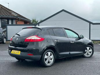 Renault Megane 1.5 dCi Dynamique TomTom Euro 4 5dr