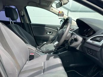 Renault Megane 1.5 dCi Dynamique TomTom Euro 4 5dr