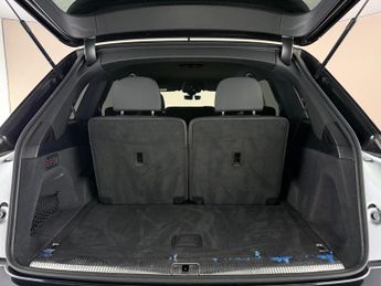 Audi Q7 3.0 TDI V6 S line SUV 5dr Diesel Tiptronic quattro Euro 6 (s/s) 