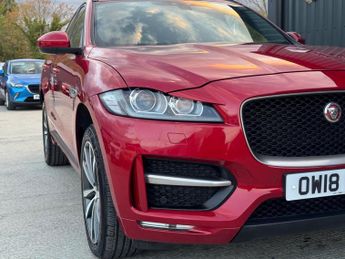 Jaguar F-PACE 2.0 D240 R-Sport Auto AWD Euro 6 (s/s) 5dr