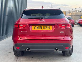 Jaguar F-PACE 2.0 D240 R-Sport Auto AWD Euro 6 (s/s) 5dr