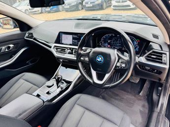 BMW 3 Series 2.0 330e 12kWh SE Pro Auto Euro 6 (s/s) 4dr