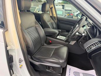 Land Rover Discovery 3.0 TD V6 HSE Auto 4WD Euro 6 (s/s) 5dr