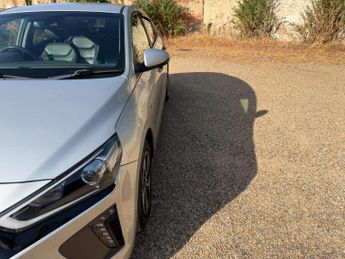 Hyundai IONIQ 1.6 h-GDi Premium SE DCT Euro 6 (s/s) 5dr