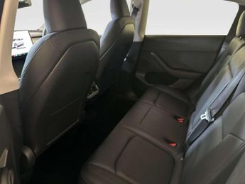 Tesla Model Y (Dual Motor) Long Range SUV 5dr Electric Auto 4WDE (384 bhp)
