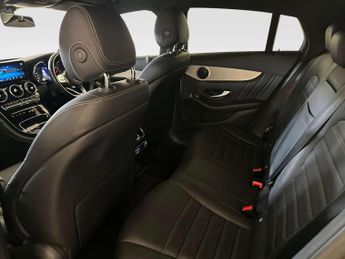 Mercedes-Benz GLC 2.0 GLC300h MHEV AMG Line Coupe 5dr Petrol Hybrid G-Tronic+ 4MAT