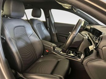 Mercedes-Benz A Class 1.3 A180 SE Hatchback 5dr Petrol Manual Euro 6 (s/s) (136 ps)