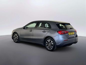 Mercedes-Benz A Class 1.3 A180 SE Hatchback 5dr Petrol Manual Euro 6 (s/s) (136 ps)