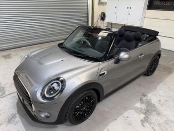 MINI Convertible 1.5 Cooper Steptronic Euro 6 (s/s) 2dr
