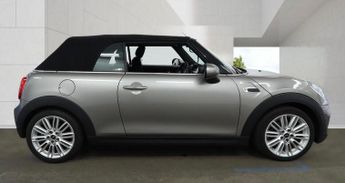 MINI Convertible 1.5 Cooper Steptronic Euro 6 (s/s) 2dr