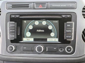 Volkswagen Tiguan 2.0 TDI BlueMotion Tech Match DSG 4WD Euro 5 (s/s) 5dr