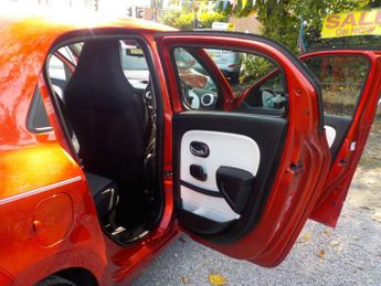 Renault Twingo 0.9 TCe ENERGY Dynamique Euro 6 (s/s) 5dr