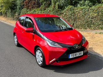 Toyota AYGO 1.0 VVT-i x-play Euro 6 5dr