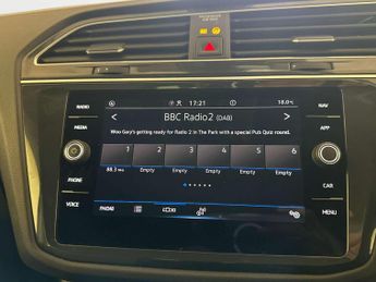 Volkswagen Tiguan 2.0 TDI Life SUV 5dr Diesel Manual Euro 6 (s/s) (150 ps)