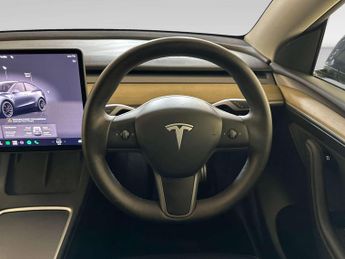 Tesla Model Y (Dual Motor) Performance SUV 5dr Electric Auto 4WDE (426 bhp)