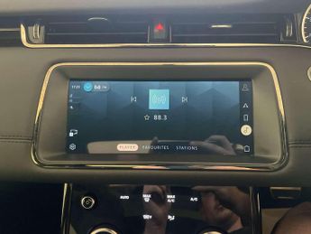 Land Rover Range Rover Evoque 1.5 P300e 12.2kWh R-Dynamic SE SUV 5dr Petrol Plug-in Hybrid Aut
