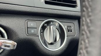 Mercedes-Benz C Class 1.8 C250 BlueEfficiency Sport Auto Euro 5 4dr