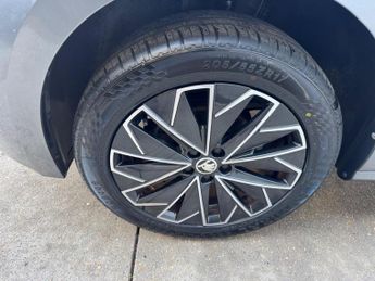 Skoda Kamiq 1.0 TSI SE Drive DSG Euro 6 (s/s) 5dr