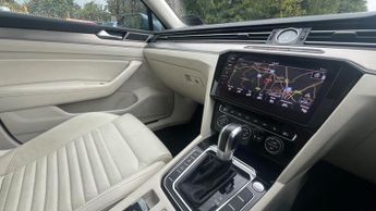 Volkswagen Passat 1.4 TSI GTE Advance DSG Euro 6 (s/s) 5dr