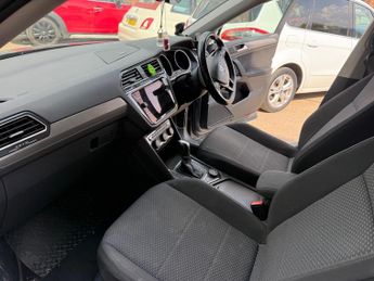 Volkswagen Tiguan Allspace 2.0 TDI SE Nav DSG 4Motion Euro 6 (s/s) 5dr