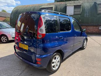 Toyota Yaris Verso 1.3 VVT-i Verso GLS 5dr