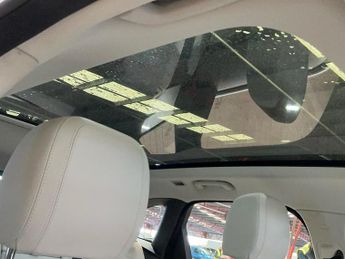 Jaguar F-PACE 2.0 D180 Portfolio Auto AWD Euro 6 (s/s) 5dr