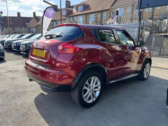 Nissan Juke 1.6 Acenta CVT Euro 5 5dr