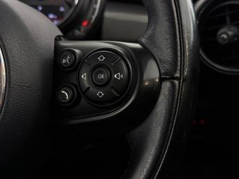 MINI Hatch 1.5 Cooper Hatchback 5dr Petrol Auto Euro 6 (s/s) (136 ps)