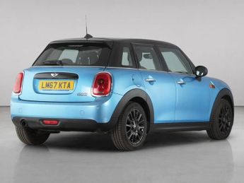 MINI Hatch 1.5 Cooper Hatchback 5dr Petrol Auto Euro 6 (s/s) (136 ps)
