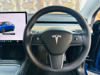 Tesla Model Y (Dual Motor) Long Range Auto 4WDE 5dr