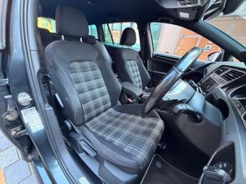 Volkswagen Golf 2.0 TDI BlueMotion Tech GTD (Nav) DSG Euro 6 (s/s) 5dr
