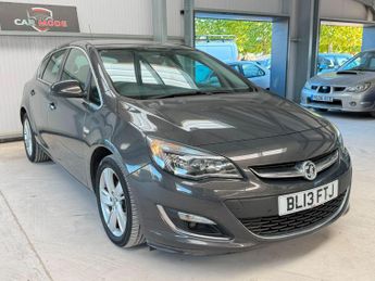 Vauxhall Astra 1.6 16v SRi Auto Euro 5 5dr