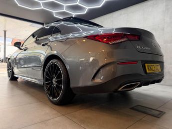 Mercedes-Benz CLA 2.0 CLA220d AMG Line Night Edition (Premium Plus) Coupe 8G-DCT E