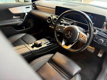 Mercedes-Benz CLA 2.0 CLA220d AMG Line Shooting Brake 8G-DCT Euro 6 (s/s) 5dr