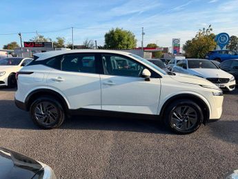 Nissan Qashqai 1.3 DIG-T MHEV Acenta Premium XTRON Euro 6 (s/s) 5dr