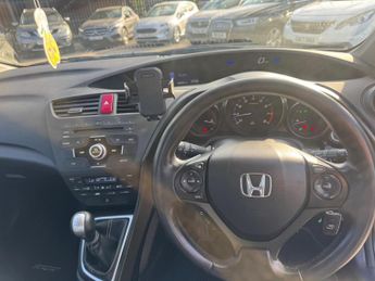 Honda Civic 1.8 i-VTEC ES Euro 5 (s/s) 5dr