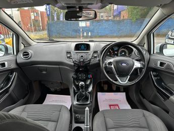 Ford Fiesta 1.0T EcoBoost Zetec Euro 5 (s/s) 5dr