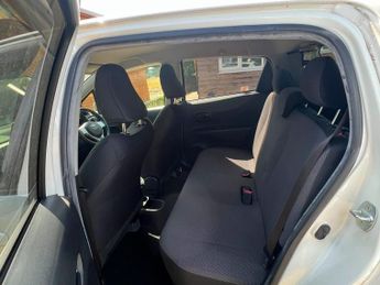 Toyota Yaris 1.0 Dual VVT-i Icon 5dr Multidrive Euro6