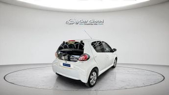Toyota AYGO 1.0 VVT-i Fire Euro 5 5dr