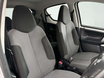 Toyota AYGO 1.0 VVT-i Fire Euro 5 5dr