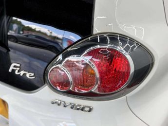 Toyota AYGO 1.0 VVT-i Fire Euro 5 5dr