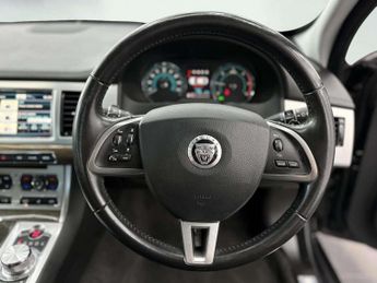 Jaguar XF 2.2d Premium Luxury Auto Euro 5 (s/s) 4dr